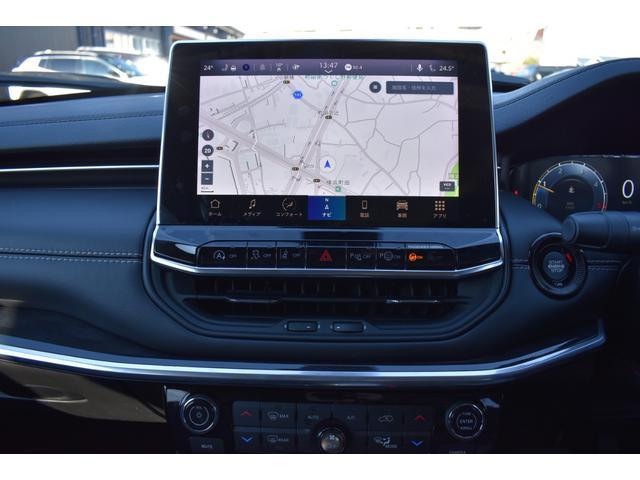 ジープ・コマンダー リミテッド　純正ナビ　レザーシート　障害物センサー　衝突軽減ブレーキ　シートヒーター　全周囲カメラ　ＬＥＤヘッドライト　バックカメラ　スマートキー　アダプティブクルーズコントロール　電動パワーシート　ＥＴＣ２．０（26枚目）