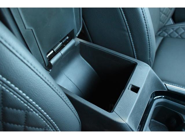 ジープ・コマンダー リミテッド　純正ナビ　レザーシート　障害物センサー　衝突軽減ブレーキ　シートヒーター　全周囲カメラ　ＬＥＤヘッドライト　バックカメラ　スマートキー　アダプティブクルーズコントロール　電動パワーシート　ＥＴＣ２．０（33枚目）