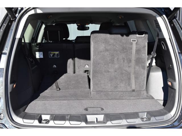 ジープ・コマンダー リミテッド　純正ナビ　レザーシート　障害物センサー　衝突軽減ブレーキ　シートヒーター　全周囲カメラ　ＬＥＤヘッドライト　バックカメラ　スマートキー　アダプティブクルーズコントロール　電動パワーシート　ＥＴＣ２．０（37枚目）