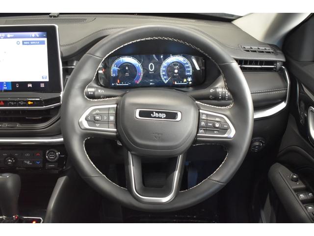 ジープ・コマンダー リミテッド 純正ナビ レザーシート 障害物センサー 衝突軽減ブレーキ シートヒーター 全周囲カメラ LEDヘッドライト バックカメラ スマートキー アダプティブクルーズコントロール 電動パワーシート ETC2.0(12枚目)