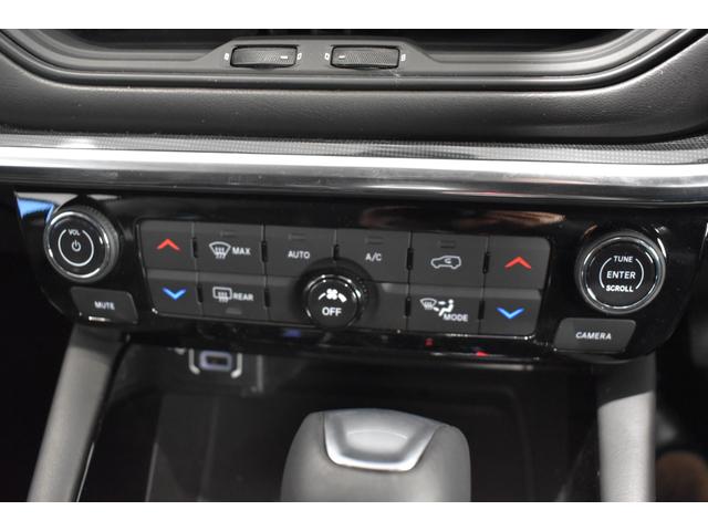 ジープ・コマンダー リミテッド 純正ナビ レザーシート 障害物センサー 衝突軽減ブレーキ シートヒーター 全周囲カメラ LEDヘッドライト バックカメラ スマートキー アダプティブクルーズコントロール 電動パワーシート ETC2.0(23枚目)