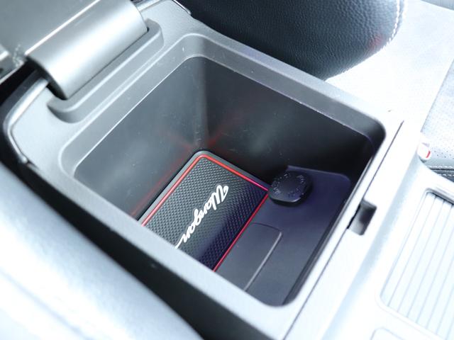 インプレッサ ＷＲＸ　ＳＴｉ　４ＷＤ　６ＭＴ　ＲＡＹＳ１８ＡＷ　大型リアスポイラー　タイベル交換済み　大型リアスポイラー　ＲＥＣＡＲＯシート　ＳＴＩタワーバー　ＨＤＤナビ　フルセグＴＶ　ＥＴＣ　プッシュスタート　スマートキー（27枚目）