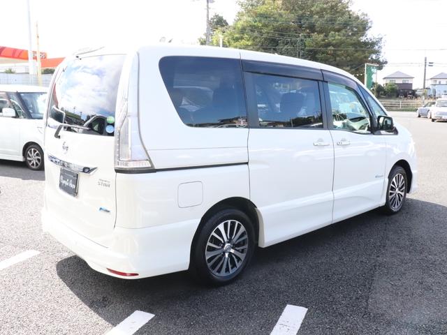 セレナ ハイウェイスターＳ－ＨＶアドバンスドセーフティパック　後席モニター　全周囲カメラ　両側パワースライドドア　クルーズコントロール　衝突軽減ブレーキ　ＳＤナビ　フルセグＴＶ　ビルトインＥＴＣ　ＬＥＤヘッドライト　プッシュスタート　スマートキー　ドアバイザー（8枚目）