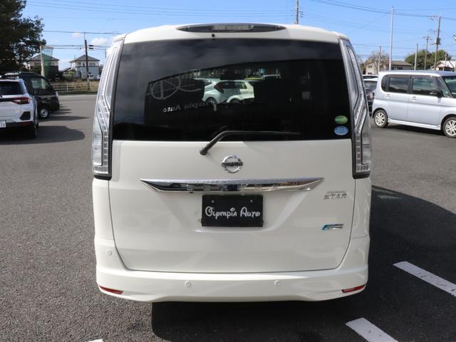 セレナ ハイウェイスターＳ－ＨＶアドバンスドセーフティパック　後席モニター　全周囲カメラ　両側パワースライドドア　クルーズコントロール　衝突軽減ブレーキ　ＳＤナビ　フルセグＴＶ　ビルトインＥＴＣ　ＬＥＤヘッドライト　プッシュスタート　スマートキー　ドアバイザー（10枚目）