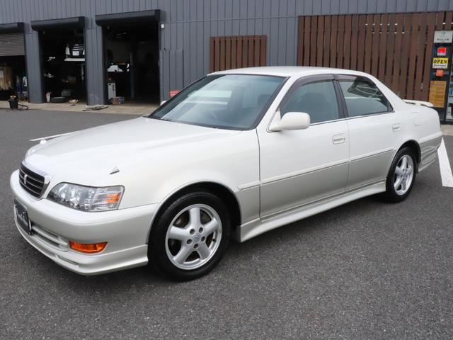 クレスタ ルラーンＧ　ユーザー買取車　社外エアロ　ツートンカラー　リアスポイラー　ＥＴＣ　キーレス　純正１６ＡＷ　ＨＩＤヘッドライト　フォグランプ　ドアバイザー　オートライト　走行約７２０００ｋｍ（7枚目）