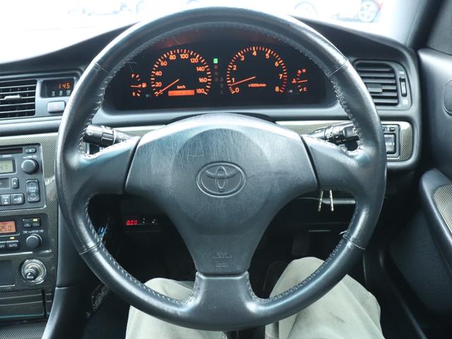 クレスタ ルラーンＧ　ユーザー買取車　社外エアロ　ツートンカラー　リアスポイラー　ＥＴＣ　キーレス　純正１６ＡＷ　ＨＩＤヘッドライト　フォグランプ　ドアバイザー　オートライト　走行約７２０００ｋｍ（30枚目）