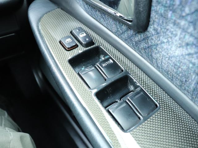 クレスタ ルラーンＧ　ユーザー買取車　社外エアロ　ツートンカラー　リアスポイラー　ＥＴＣ　キーレス　純正１６ＡＷ　ＨＩＤヘッドライト　フォグランプ　ドアバイザー　オートライト　走行約７２０００ｋｍ（32枚目）