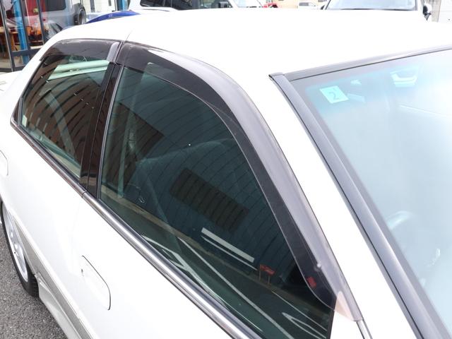 クレスタ ルラーンＧ　ユーザー買取車　社外エアロ　ツートンカラー　リアスポイラー　ＥＴＣ　キーレス　純正１６ＡＷ　ＨＩＤヘッドライト　フォグランプ　ドアバイザー　オートライト　走行約７２０００ｋｍ（54枚目）