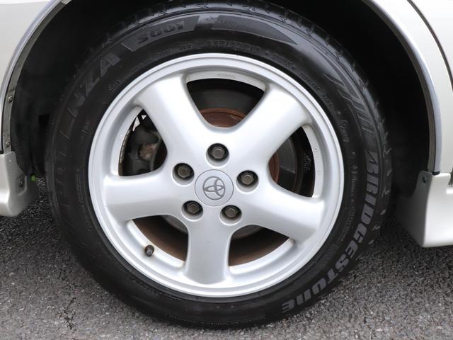 クレスタ ルラーンＧ　ユーザー買取車　社外エアロ　ツートンカラー　リアスポイラー　ＥＴＣ　キーレス　純正１６ＡＷ　ＨＩＤヘッドライト　フォグランプ　ドアバイザー　オートライト　走行約７２０００ｋｍ（56枚目）