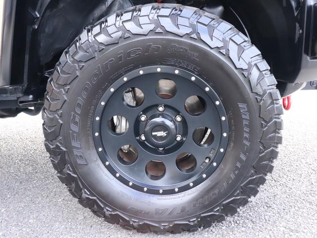 FJクルーザー カラーパッケージ 4WD リフトアップ バンパーガード サイドステップ 社外16AW ルーフキャリア ヒッチメンバー 社外テールレンズ ミラー型前後ドライブレコーダー クルーズコントロール SDナビ 地デジ Bカメラ(4枚目)