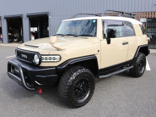FJクルーザー カラーパッケージ 4WD リフトアップ バンパーガード サイドステップ 社外16AW ルーフキャリア ヒッチメンバー 社外テールレンズ ミラー型前後ドライブレコーダー クルーズコントロール SDナビ 地デジ Bカメラ(7枚目)