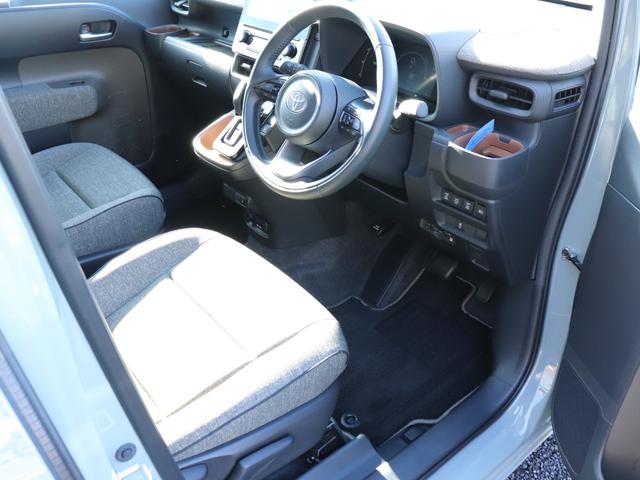 シエンタ ハイブリッドＺ　７人乗り　１０．５インチディスプレイオーディオ　後席モニター　全周囲カメラ　両側パワースライドドア　ＢＳＭ　前後ドラレコ　セーフティセンス　クルーズコントロール　クリアランスソナー　フルセグＴＶ（11枚目）