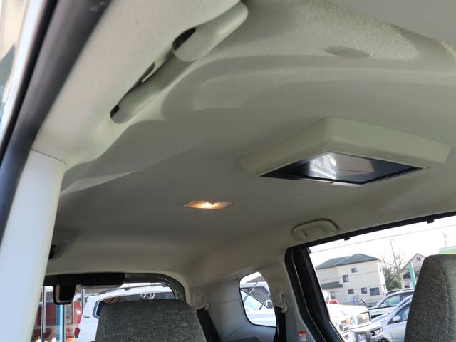 シエンタ ハイブリッドＺ　７人乗り　１０．５インチディスプレイオーディオ　後席モニター　全周囲カメラ　両側パワースライドドア　ＢＳＭ　前後ドラレコ　セーフティセンス　クルーズコントロール　クリアランスソナー　フルセグＴＶ（38枚目）