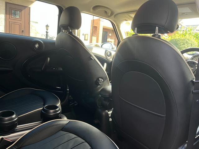 MINI クーパーS クロスオーバー ターボエンジン パワーウインド 取説記録簿 サイドエアバック エアコン キーレスエントリー ETC パワステ 禁煙 エアバック ABS ヒーター 助手席エアバッグ BT TVナビ(21枚目)