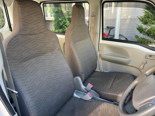 エブリイ ＰＡ　４ＷＤ　ポータブルナビ　デュアルスライドドア　禁煙車両　１オーナー　ＰＳ　Ｗエアバック　エアコン　エアバック　ＡＢＳ（10枚目）