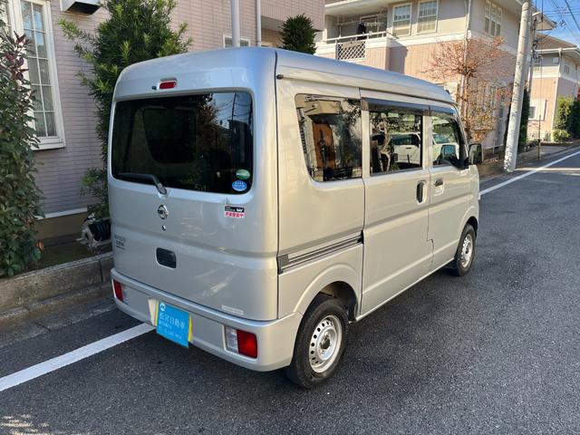 NV100クリッパーバン DX 両スライド 禁煙車両 助手席エアバック キーレスキー ETC付き ドラレコ ナビ・テレビ パワステ付き 運転席エアバック エアコン 整備記録簿 ABS付き(6枚目)