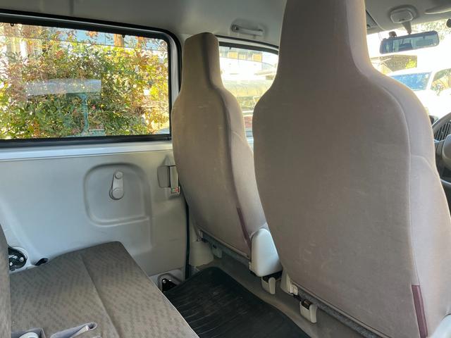 NV100クリッパーバン DX 両スライド 禁煙車両 助手席エアバック キーレスキー ETC付き ドラレコ ナビ・テレビ パワステ付き 運転席エアバック エアコン 整備記録簿 ABS付き(13枚目)