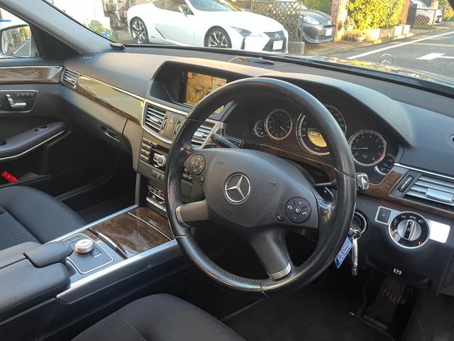 Ｅクラスステーションワゴン Ｅ２５０ブルーエフィシェンシーステーションワゴン　アルミホイール　ＥＴＣ　オートエアコン　キーレス　ナビＴＶ　地デジ　ＢＴオーディオ（9枚目）