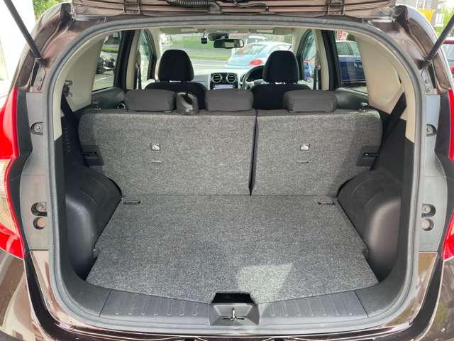 ノート Ｘ　禁煙車／エマージェンシーブレーキ／アラウンドビューモニター／純正メモリーナビ／フルセグＴＶ／ＢＬＵＥＴＯＯＴＨ／スマートキー／ＥＴＣ／ドライブレコーダー／障害物センサー／パワーウィンドウ／パワステ／（27枚目）