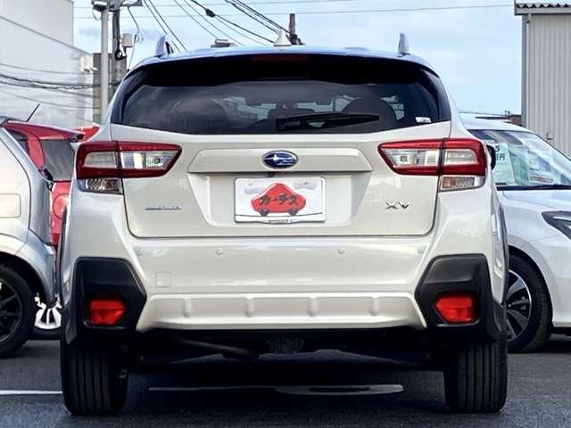 ＸＶ １．６ｉ－Ｌ　アイサイト　４ＷＤ　１オーナー！４ＷＤ！禁煙車！衝突被害軽減ブレーキ！アダプティブクルコン！純正ナビ！バックカメラ！ＢＴ！フルセグＴＶ！ＥＴＣ！オートライト！スマートキー＆プッシュスタート！横滑り防止装置！ルーフレール！（8枚目）