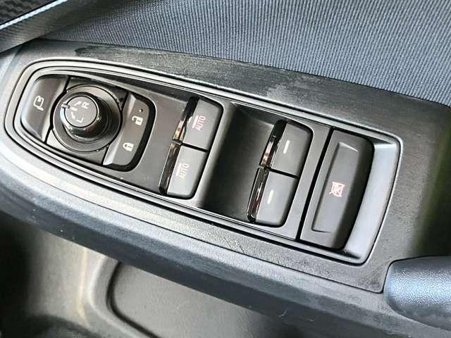 ＸＶ １．６ｉ－Ｌ　アイサイト　４ＷＤ　１オーナー！４ＷＤ！禁煙車！衝突被害軽減ブレーキ！アダプティブクルコン！純正ナビ！バックカメラ！ＢＴ！フルセグＴＶ！ＥＴＣ！オートライト！スマートキー＆プッシュスタート！横滑り防止装置！ルーフレール！（30枚目）