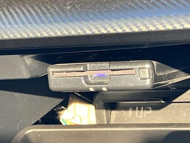 ＸＶ １．６ｉ－Ｌ　アイサイト　４ＷＤ　１オーナー！４ＷＤ！禁煙車！衝突被害軽減ブレーキ！アダプティブクルコン！純正ナビ！バックカメラ！ＢＴ！フルセグＴＶ！ＥＴＣ！オートライト！スマートキー＆プッシュスタート！横滑り防止装置！ルーフレール！（38枚目）