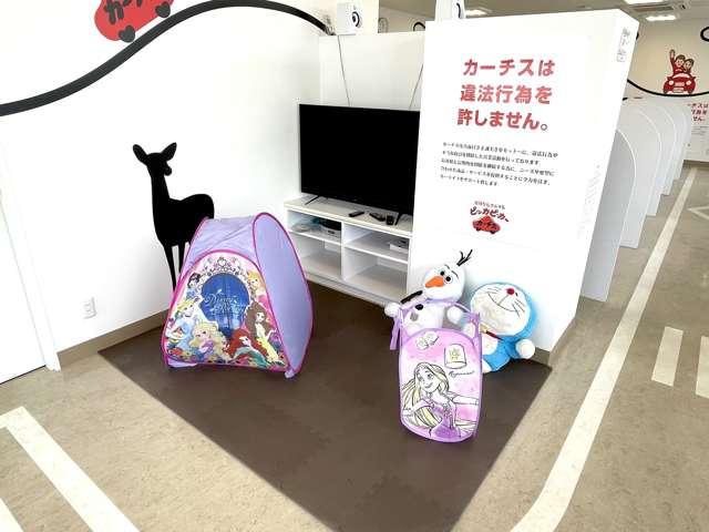 ランドクルーザープラド ＴＸ　Ｌパッケージ　７０ｔｈアニバーサリーリミテッド　４ＷＤ　１オーナー！４ＷＤ！禁煙車！衝突被害軽減！Ａクルコン！サンルーフ！全方位カメラ！純正ナビ！フルセグＴＶ！電動シート！ＥＴＣ２．０！シートヒーターエアコン！スマートキー＆プッシュスタート！茶革シート！（34枚目）