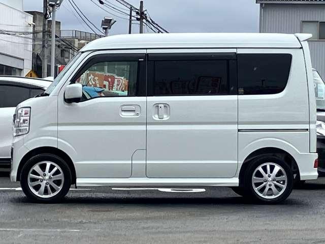 エブリイワゴン ＰＺターボ　ワンオーナー／禁煙車／ハイルーフ／セーフティサポート／メモリーナビ／フルセグＴＶ／ＢＬＵＥＴＯＯＴＨ対応／バックカメラ／ＬＥＤヘッドライト／純正１４インチアルミ／横滑り防止装置／スマートキー／（6枚目）