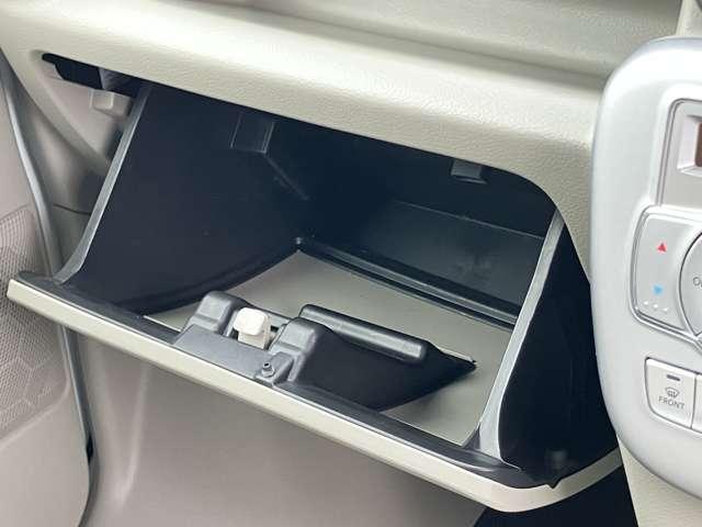 エブリイワゴン ＰＺターボ　ワンオーナー／禁煙車／ハイルーフ／セーフティサポート／メモリーナビ／フルセグＴＶ／ＢＬＵＥＴＯＯＴＨ対応／バックカメラ／ＬＥＤヘッドライト／純正１４インチアルミ／横滑り防止装置／スマートキー／（32枚目）