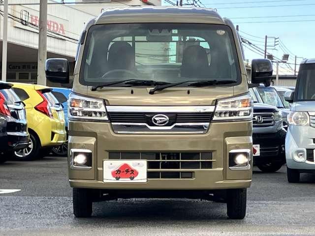 ハイゼットトラック ジャンボエクストラ　５ＭＴ　５速ＭＴ／スマートアシスト／Ｂｌｕｅｔｏｏｔｈ対応／Ｗエアバッグ／ＡＢＳ／アイドリングストップ／１２インチアルミ／ＬＥＤヘッドライト／ＬＥＤ大型荷台作業灯／障害物センサー／ＥＴＣ／スマートキー／（4枚目）