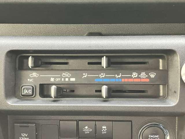 ハイゼットトラック ジャンボエクストラ　５ＭＴ　５速ＭＴ／スマートアシスト／Ｂｌｕｅｔｏｏｔｈ対応／Ｗエアバッグ／ＡＢＳ／アイドリングストップ／１２インチアルミ／ＬＥＤヘッドライト／ＬＥＤ大型荷台作業灯／障害物センサー／ＥＴＣ／スマートキー／（20枚目）