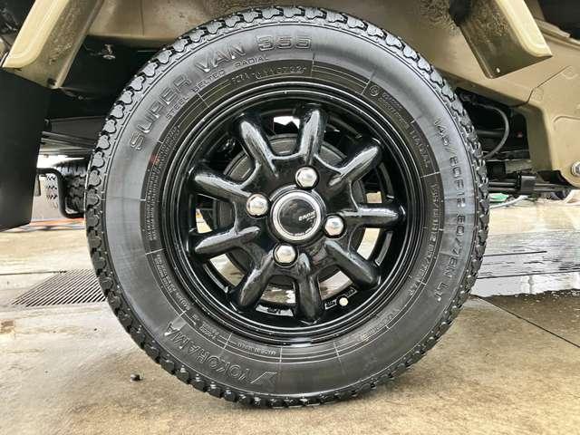 ハイゼットトラック ジャンボエクストラ　５ＭＴ　５速ＭＴ／スマートアシスト／Ｂｌｕｅｔｏｏｔｈ対応／Ｗエアバッグ／ＡＢＳ／アイドリングストップ／１２インチアルミ／ＬＥＤヘッドライト／ＬＥＤ大型荷台作業灯／障害物センサー／ＥＴＣ／スマートキー／（34枚目）