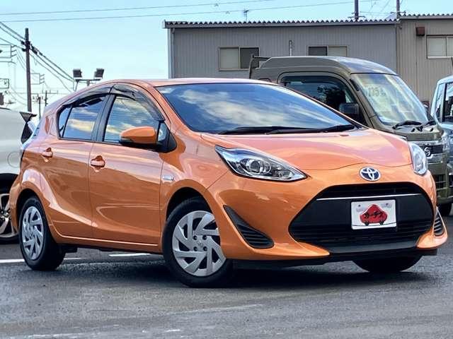 アクア S 車検R8年7月/ワンオーナー/禁煙車/純正メモリーナビ/ワンセグTV/BLUETOOTH対応/ウィンカーミラー/ETC/横滑り防止装置/キーレスエントリー/(6枚目)