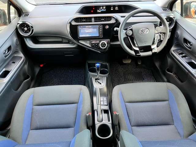 アクア S 車検R8年7月/ワンオーナー/禁煙車/純正メモリーナビ/ワンセグTV/BLUETOOTH対応/ウィンカーミラー/ETC/横滑り防止装置/キーレスエントリー/(16枚目)