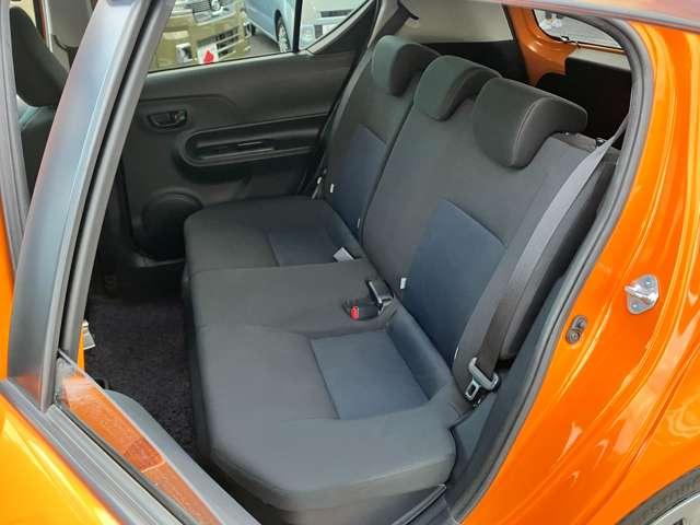 アクア S 車検R8年7月/ワンオーナー/禁煙車/純正メモリーナビ/ワンセグTV/BLUETOOTH対応/ウィンカーミラー/ETC/横滑り防止装置/キーレスエントリー/(21枚目)