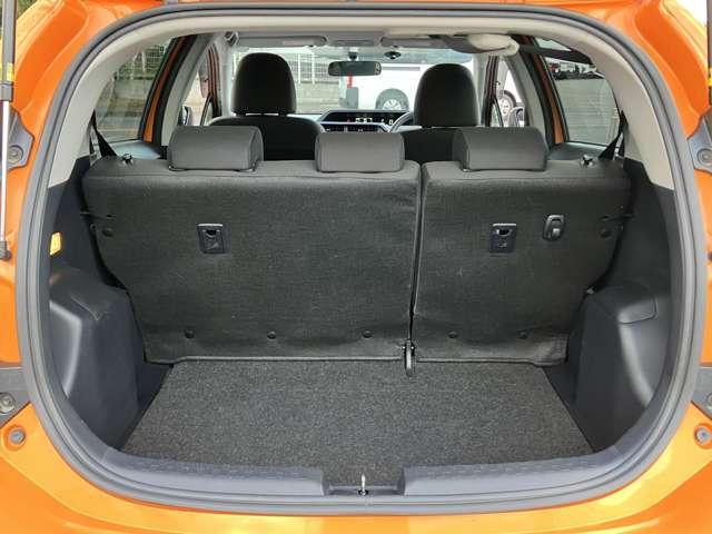 アクア S 車検R8年7月/ワンオーナー/禁煙車/純正メモリーナビ/ワンセグTV/BLUETOOTH対応/ウィンカーミラー/ETC/横滑り防止装置/キーレスエントリー/(22枚目)