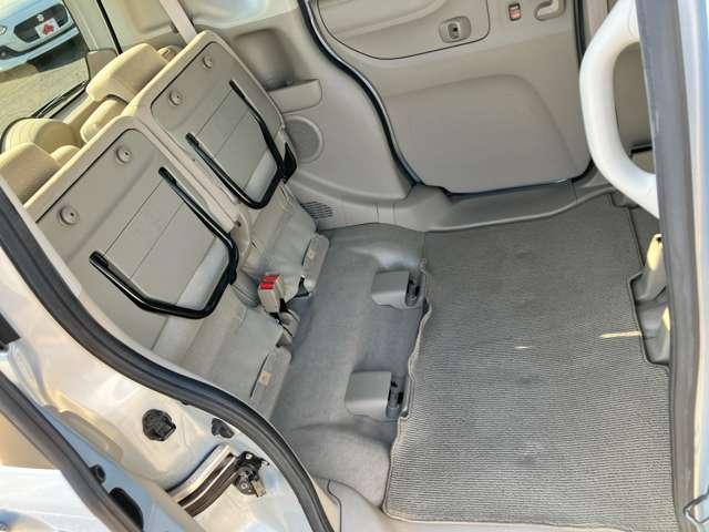 N-BOX G・Lパッケージ 禁煙車/車検R9年2月/純正メモリーナビ/フルセグTV/BLUETOOTH対応/バックカメラ/両側電動スライドドア/ETC/スマートキー/ステアリングスイッチ/オートエアコン/横滑り防止装置/(31枚目)
