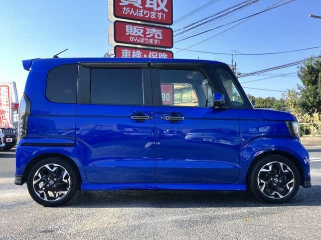 N-BOX G・EXターボホンダセンシング ★車検R9年3月!!★社外メモリーナビ/フルセグTV★BLUETOOTH★バックカメラ★社外フリップダウンモニター★両側電動スライドドア★LEDヘッドライト★ホンダセンシング★黒ハ(8枚目)