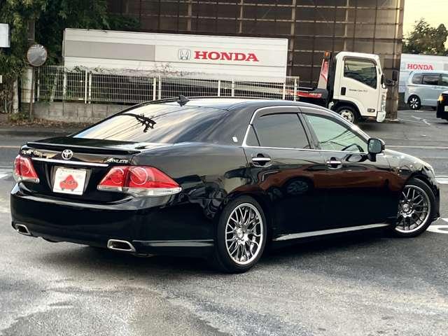 クラウン その他　★車検Ｒ８年７月！！★純正ＨＤＤナビ／フルセグＴＶ★バックカメラ★ＢＬＵＥＴＯＯＴＨ★レザーシート★社外１８インチアルミ★足廻り★シートヒーター★電動サンシェード★（7枚目）