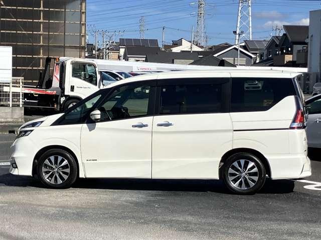 セレナ ハイウェイスター　ＶセレクションＩＩ　★車検Ｒ８年８月！！★ワンオーナー車★純正メモリーナビ／フルセグＴＶ★ＢＬＵＥＴＯＯＴＨ★アラウンドビューモニター★ＬＥＤヘッドライト★両側電動スライドドア★エマージェンシーブレー（6枚目）