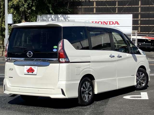 セレナ ハイウェイスター　ＶセレクションＩＩ　★車検Ｒ８年８月！！★ワンオーナー車★純正メモリーナビ／フルセグＴＶ★ＢＬＵＥＴＯＯＴＨ★アラウンドビューモニター★ＬＥＤヘッドライト★両側電動スライドドア★エマージェンシーブレー（10枚目）