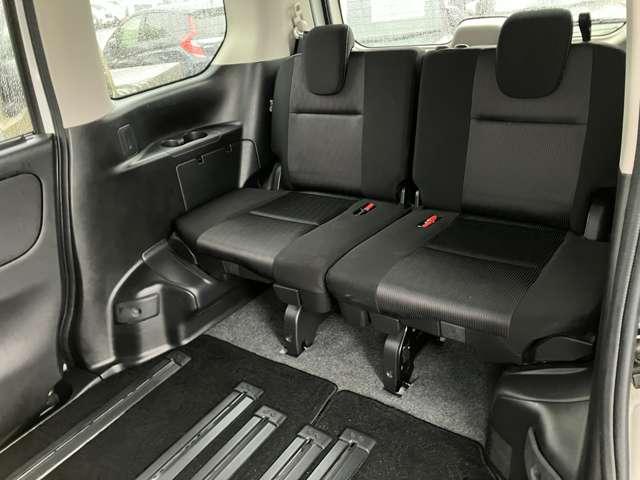 セレナ ハイウェイスター　ＶセレクションＩＩ　★車検Ｒ８年８月！！★ワンオーナー車★純正メモリーナビ／フルセグＴＶ★ＢＬＵＥＴＯＯＴＨ★アラウンドビューモニター★ＬＥＤヘッドライト★両側電動スライドドア★エマージェンシーブレー（26枚目）