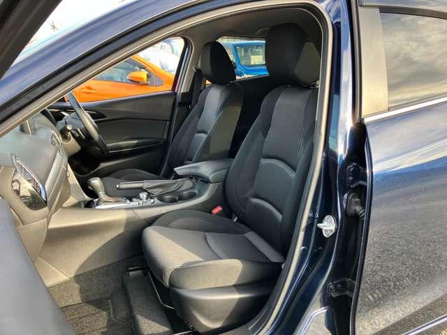 アクセラスポーツ 15Sツーリング ★車検R8年12月!!★純正メモリーナビ/フルセグTV★BLUETOOTH★バックカメラ★ディスチャージ★純正16インチアルミ★スマートシティブレーキサポート★HUD★BSM★(17枚目)