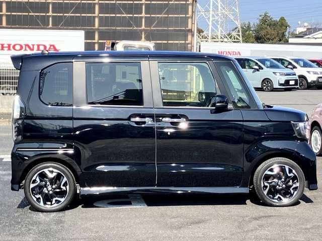 Ｎ－ＢＯＸカスタム Ｇ・Ｌターボホンダセンシング　８インチナビ、フルセグＴＶ、ＬＥＤヘッドライト、両側パワースライドドア（7枚目）