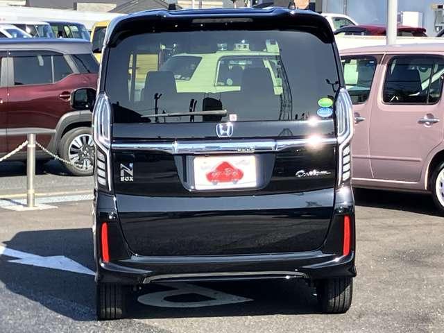 Ｎ－ＢＯＸカスタム Ｇ・Ｌターボホンダセンシング　８インチナビ、フルセグＴＶ、ＬＥＤヘッドライト、両側パワースライドドア（9枚目）