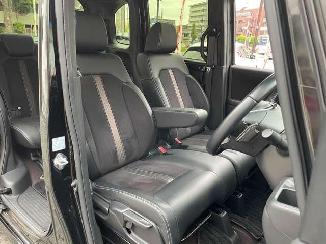 Ｎ－ＢＯＸカスタム Ｇ・Ｌターボホンダセンシング　８インチナビ、フルセグＴＶ、ＬＥＤヘッドライト、両側パワースライドドア（18枚目）