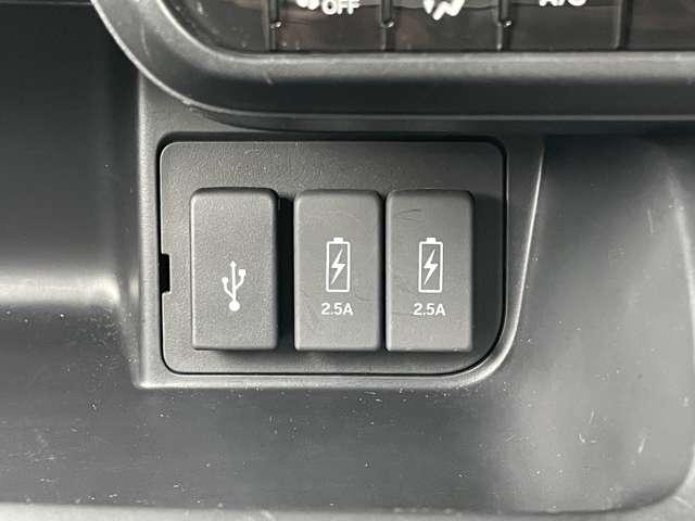 Ｎ－ＢＯＸカスタム Ｇ・Ｌターボホンダセンシング　８インチナビ、フルセグＴＶ、ＬＥＤヘッドライト、両側パワースライドドア（26枚目）