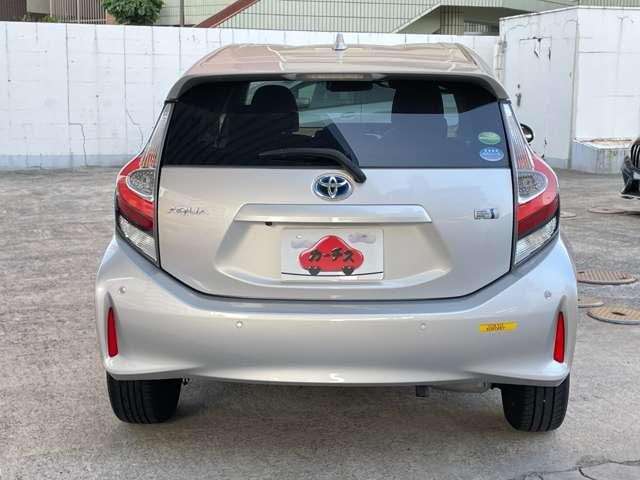 アクア 1.5S 5名 トヨタセーフティセンス★スマートキー★プッシュエンジンスタート★純正SDナビ・地デジ★オートエアコン★プライバシーガラス★(7枚目)