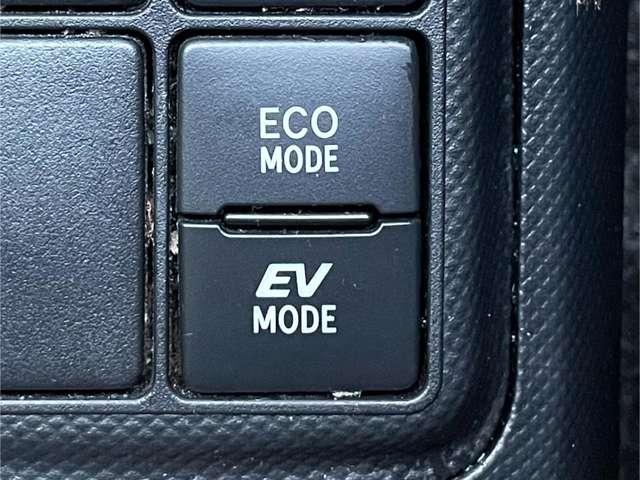 アクア 1.5S 5名 トヨタセーフティセンス★スマートキー★プッシュエンジンスタート★純正SDナビ・地デジ★オートエアコン★プライバシーガラス★(13枚目)