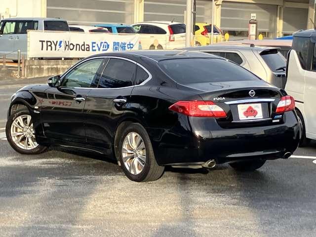 フーガハイブリッド VIP ★DCA★メモリー付きパワーシート★シートベンチレーション★セーフティシールドパッケージ★茶革シート★(9枚目)
